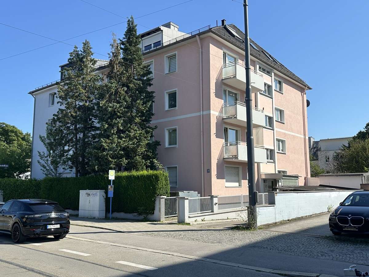 Thumbnail-Wohnung zum Kaufen in München 230.000,00 € 23 m²