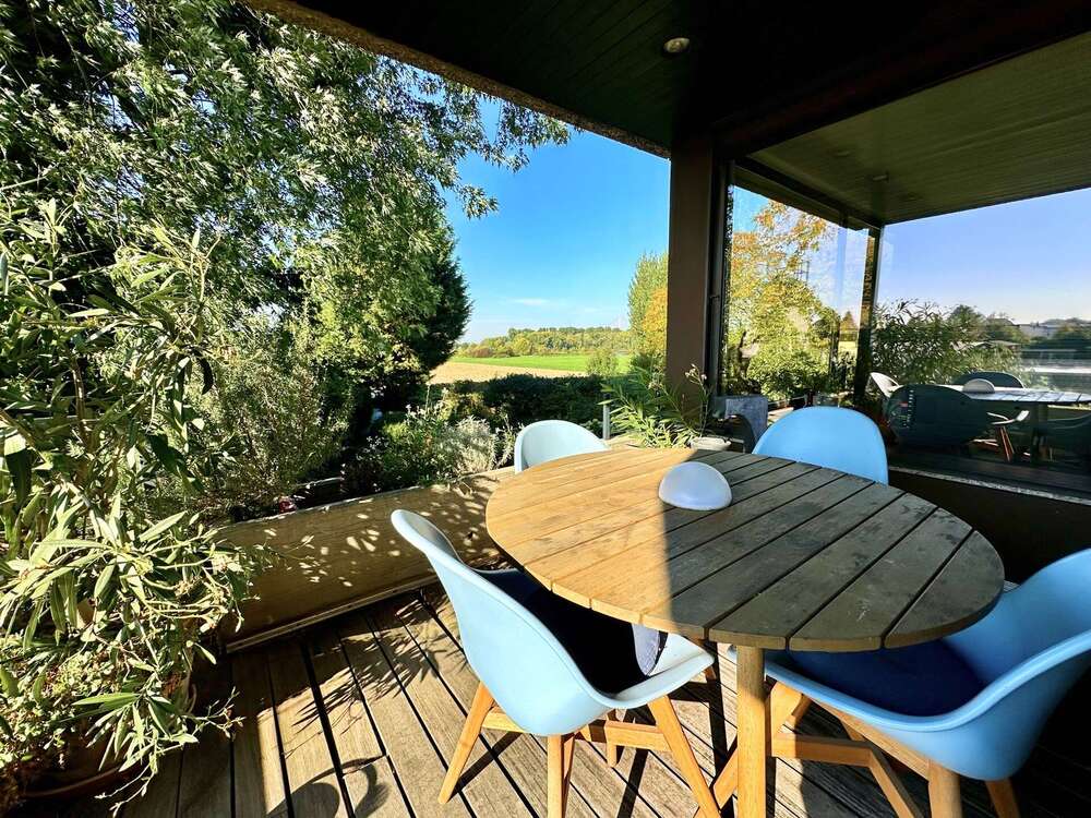 Thumbnail-Wohnung zum Kaufen in Düsseldorf Himmelgeist 820.000,00 € 190 m²