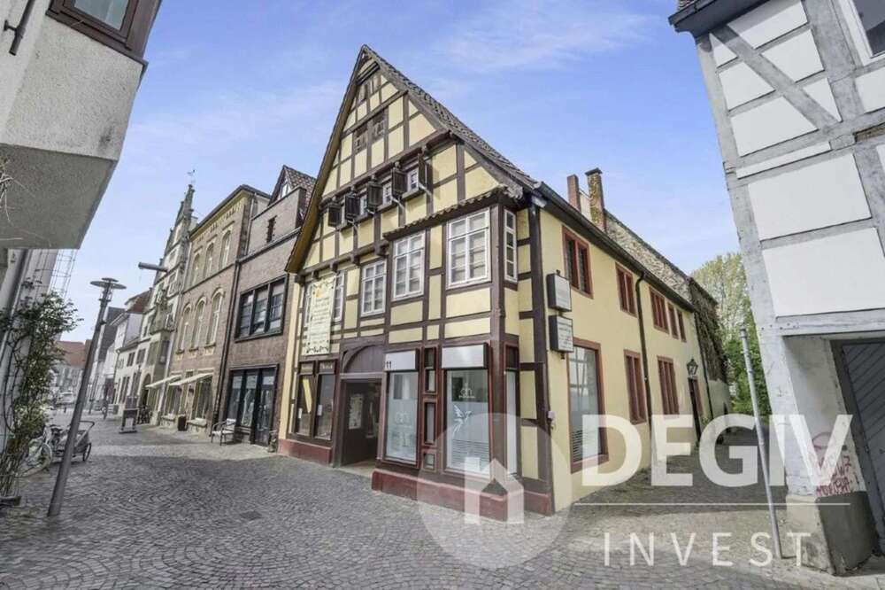 Thumbnail-Haus zum Kaufen in Lemgo 600.000,00 € 669 m²