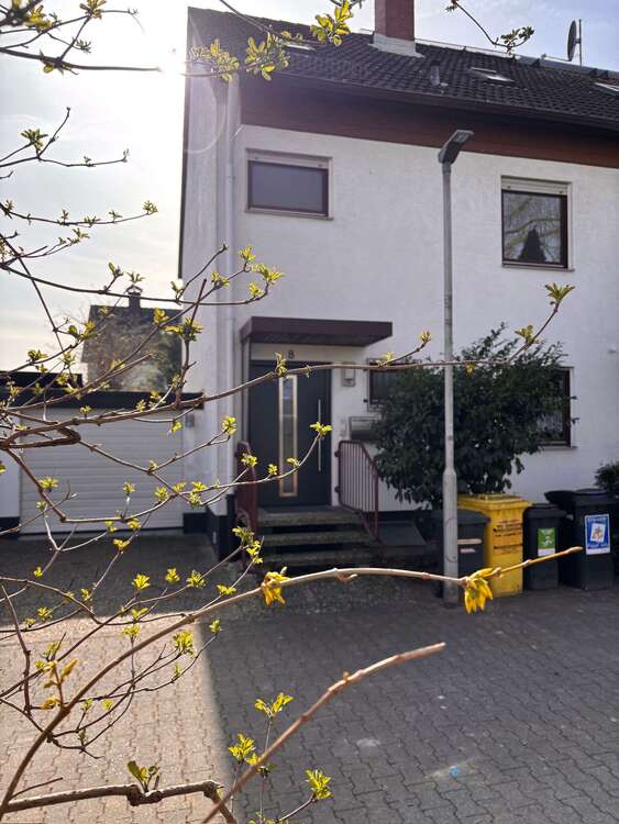 Thumbnail-Haus zum Kaufen in Wiesbaden 535.000,00 € 127 m²