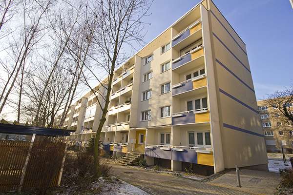 Thumbnail-Wohnung zum Mieten in Halle (Saale) 359,00 € 59.73 m²
