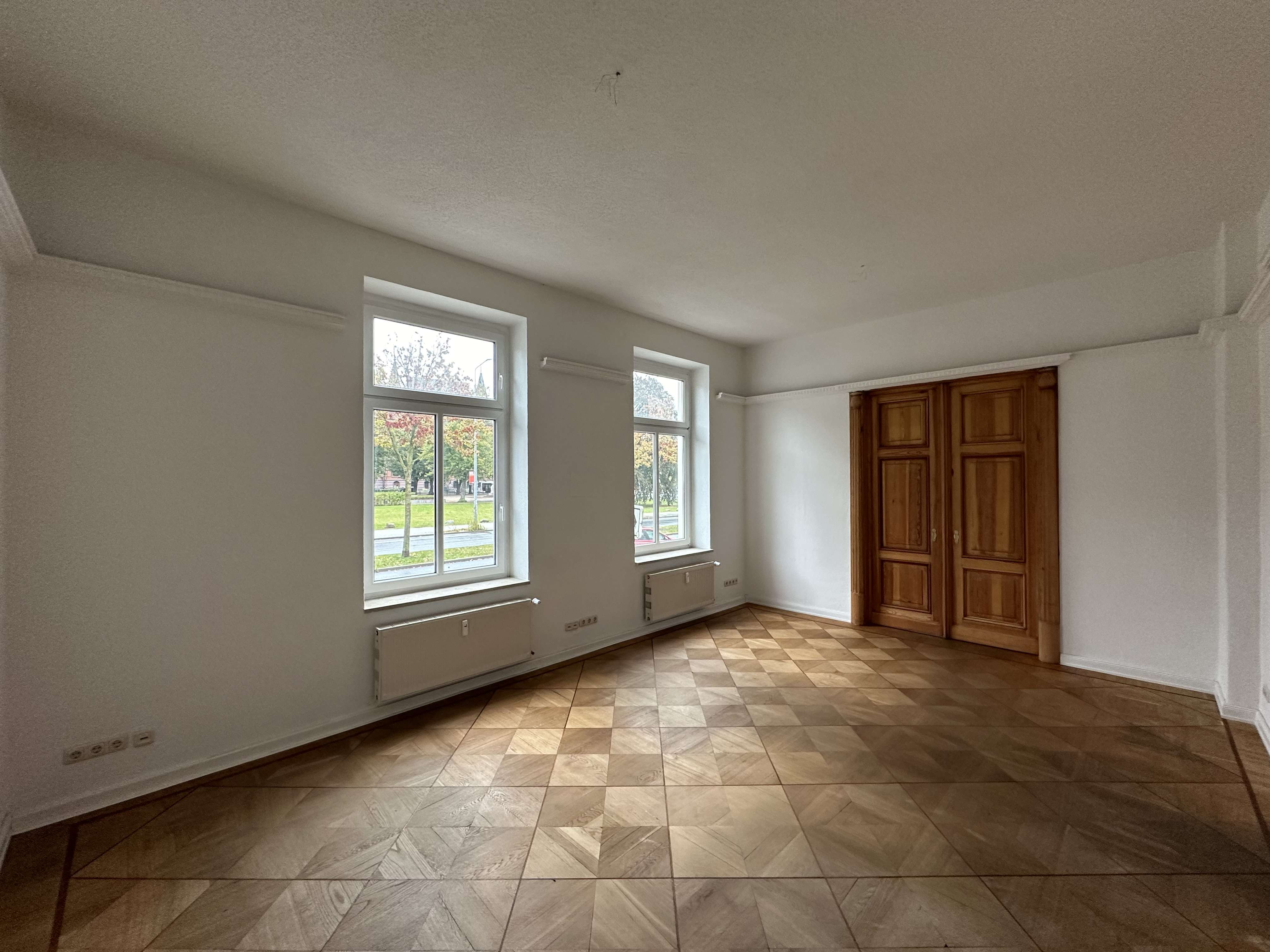 Thumbnail-Wohnung zum Kaufen in Rostock 310.000,00 € 90 m²