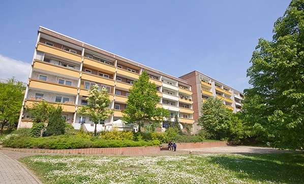 Thumbnail-Wohnung zum Mieten in Halle (Saale) 172,00 € 34.35 m²