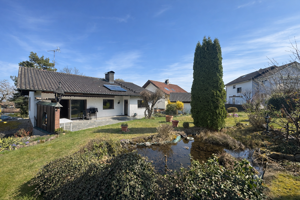 Thumbnail-Haus zum Kaufen in Pforzheim 649.000,00 € 197 m²