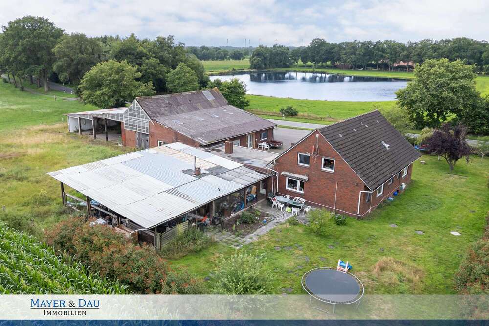 Thumbnail-Haus zum Kaufen in Apen 299.000,00 € 331.4 m²