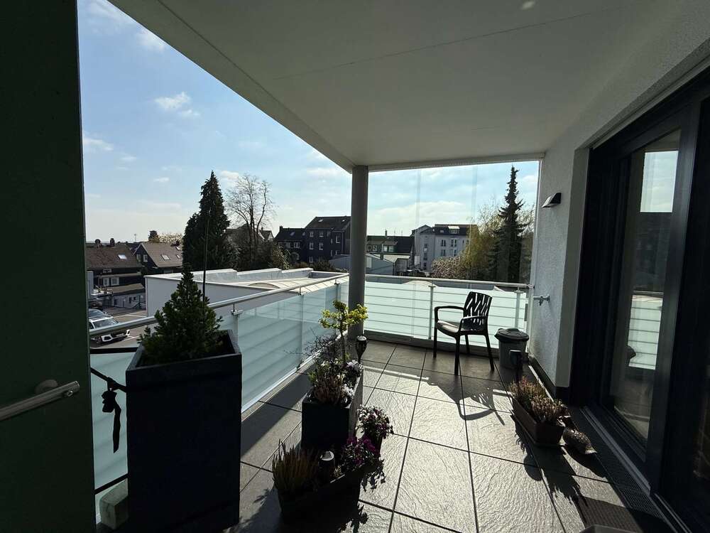 Thumbnail-Wohnung zum Mieten in Wermelskirchen 1.599,00 € 122.78 m²