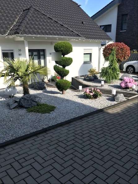 Thumbnail-Haus zum Kaufen in Solingen 820.000,00 € 200 m²