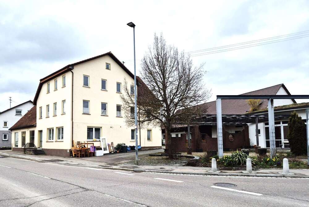 Thumbnail-Haus zum Kaufen in Bartholomä 395.000,00 € 300 m²