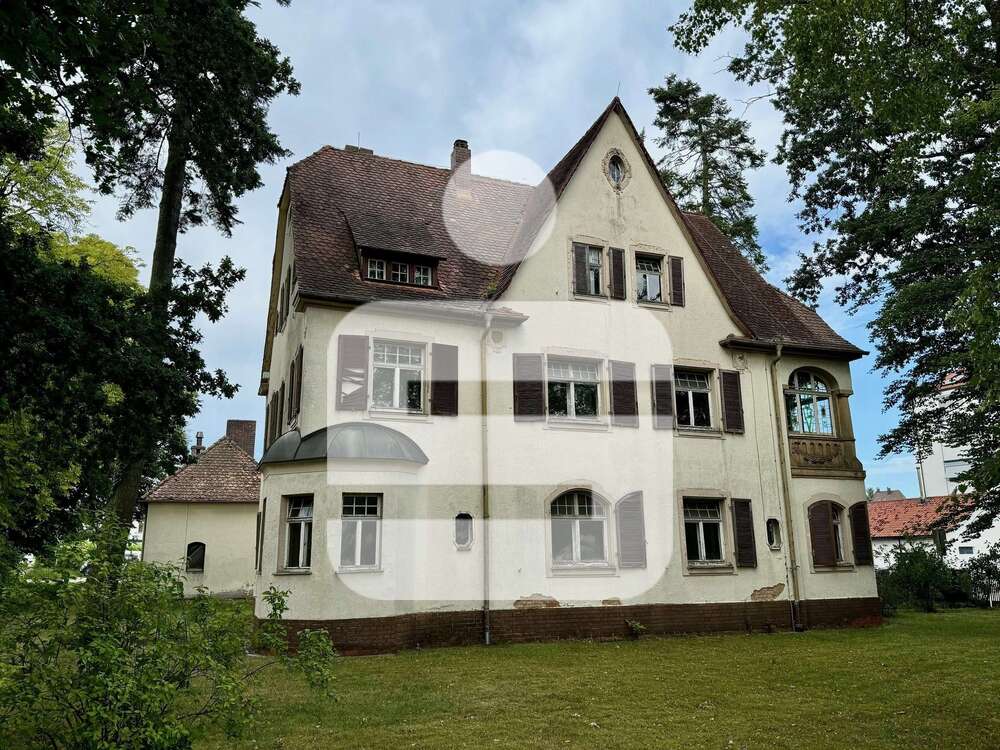 Thumbnail-Haus zum Kaufen in Höchstadt 495.000,00 € 312 m²