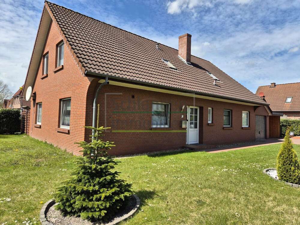 Thumbnail-Haus zum Kaufen in Saterland Strücklingen 280.000,00 € 177 m²