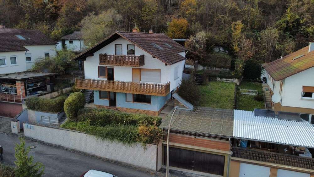 Thumbnail-Haus zum Kaufen in Schöntal 228.000,00 € 244 m²