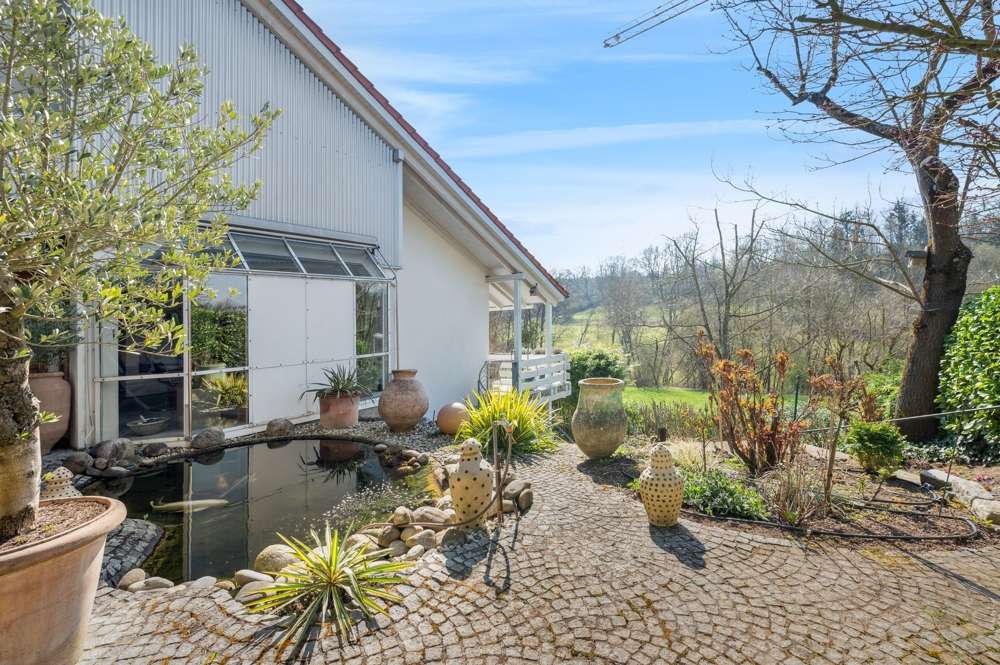 Thumbnail-Haus zum Kaufen in Neuhausen auf den Fildern 670.000,00 € 267 m²