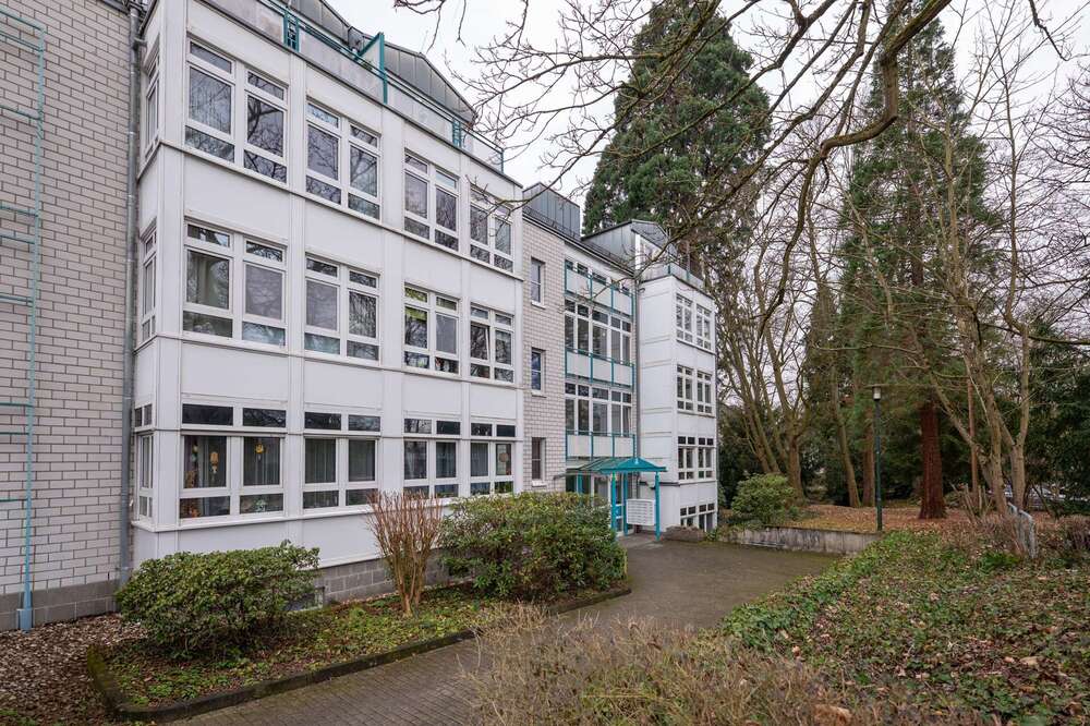 Thumbnail-Wohnung zum Kaufen in Bad Honnef 205.000,00 € 59 m²