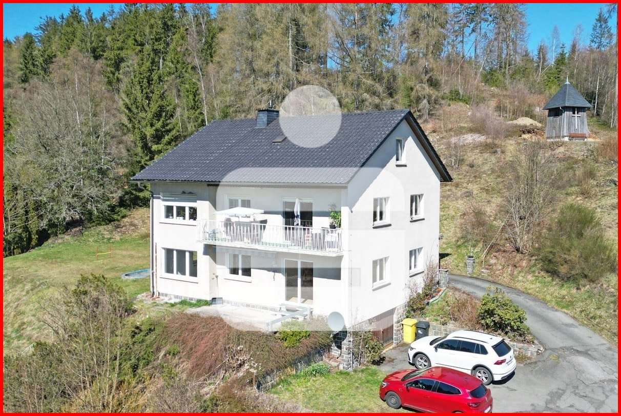 Thumbnail-Haus zum Kaufen in Tettau 175.000,00 € 160 m²