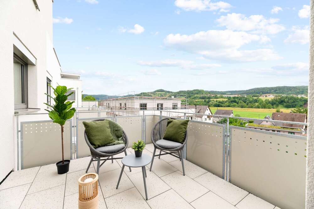 Thumbnail-Wohnung zum Kaufen in Rudersberg-Oberndorf 408.000,00 € 81.49 m²