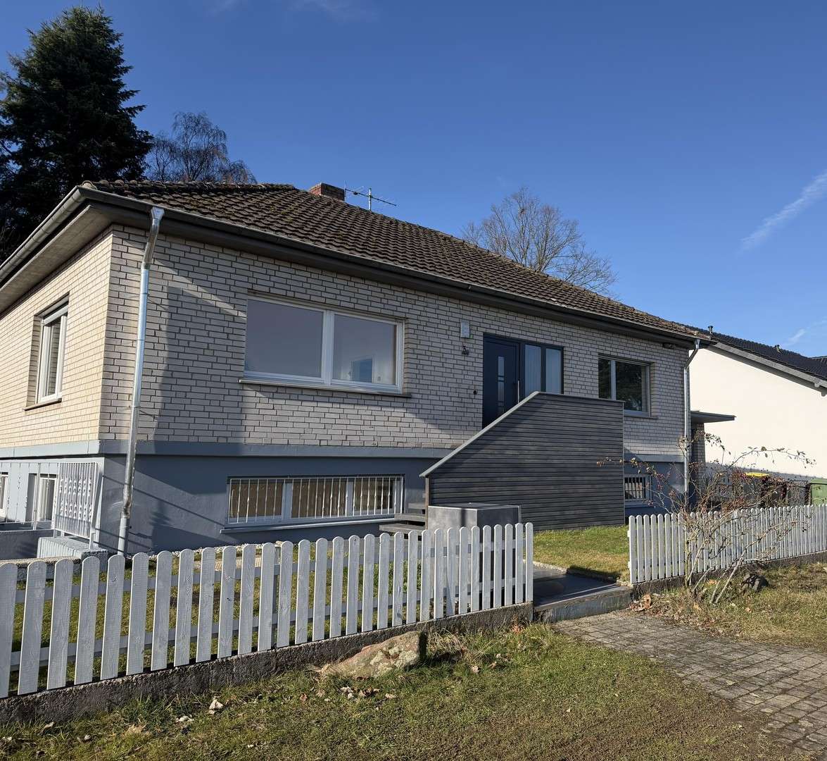 Thumbnail-Haus zum Kaufen in Bad Honnef 469.000,00 € 142 m²