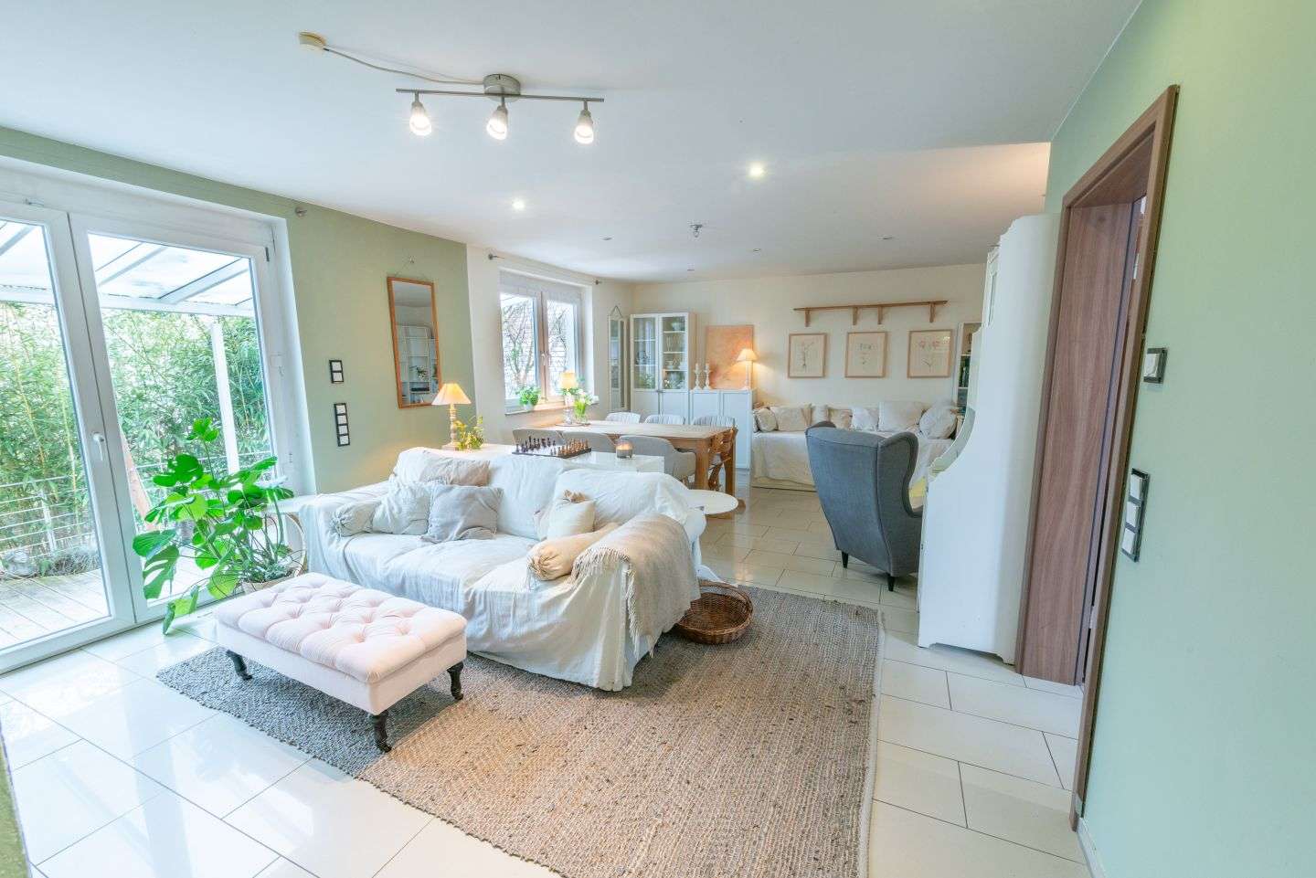 Thumbnail-Haus zum Kaufen in Freiburg im Breisgau 695.000,00 € 181.18 m²