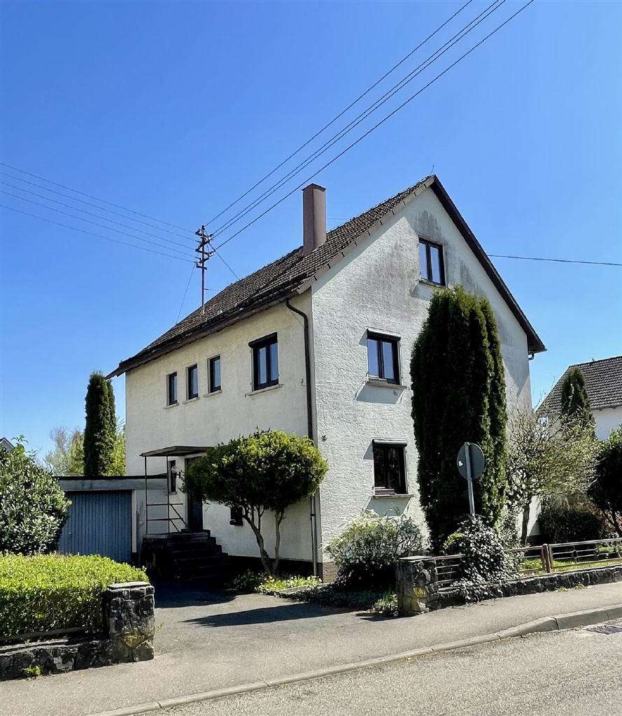 Thumbnail-Haus zum Kaufen in Durlangen 219.000,00 € 150 m²
