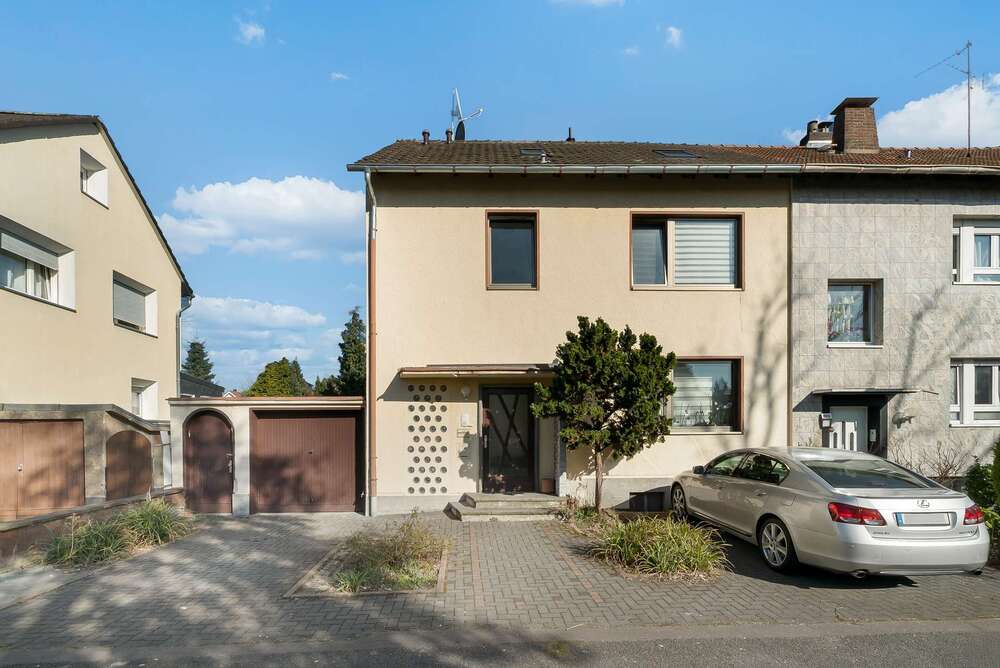 Thumbnail-Haus zum Kaufen in Köln 645.000,00 € 183 m²