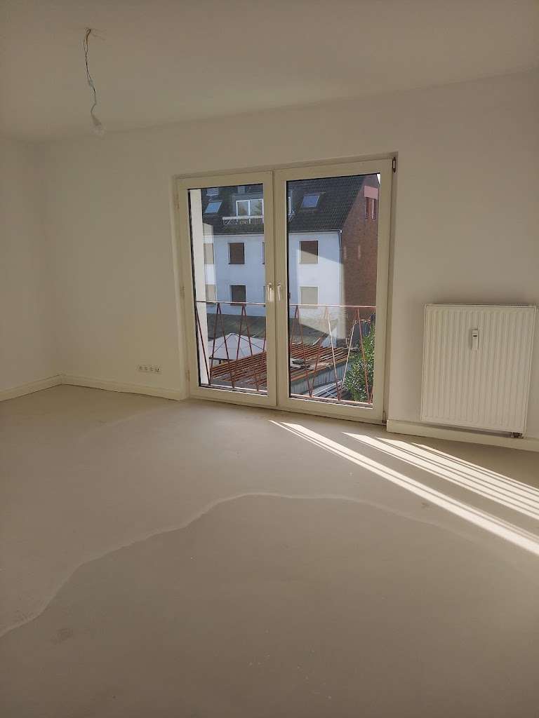 Thumbnail-Wohnung zum Mieten in Langenfeld (Rheinland) 684,00 € 74.11 m²