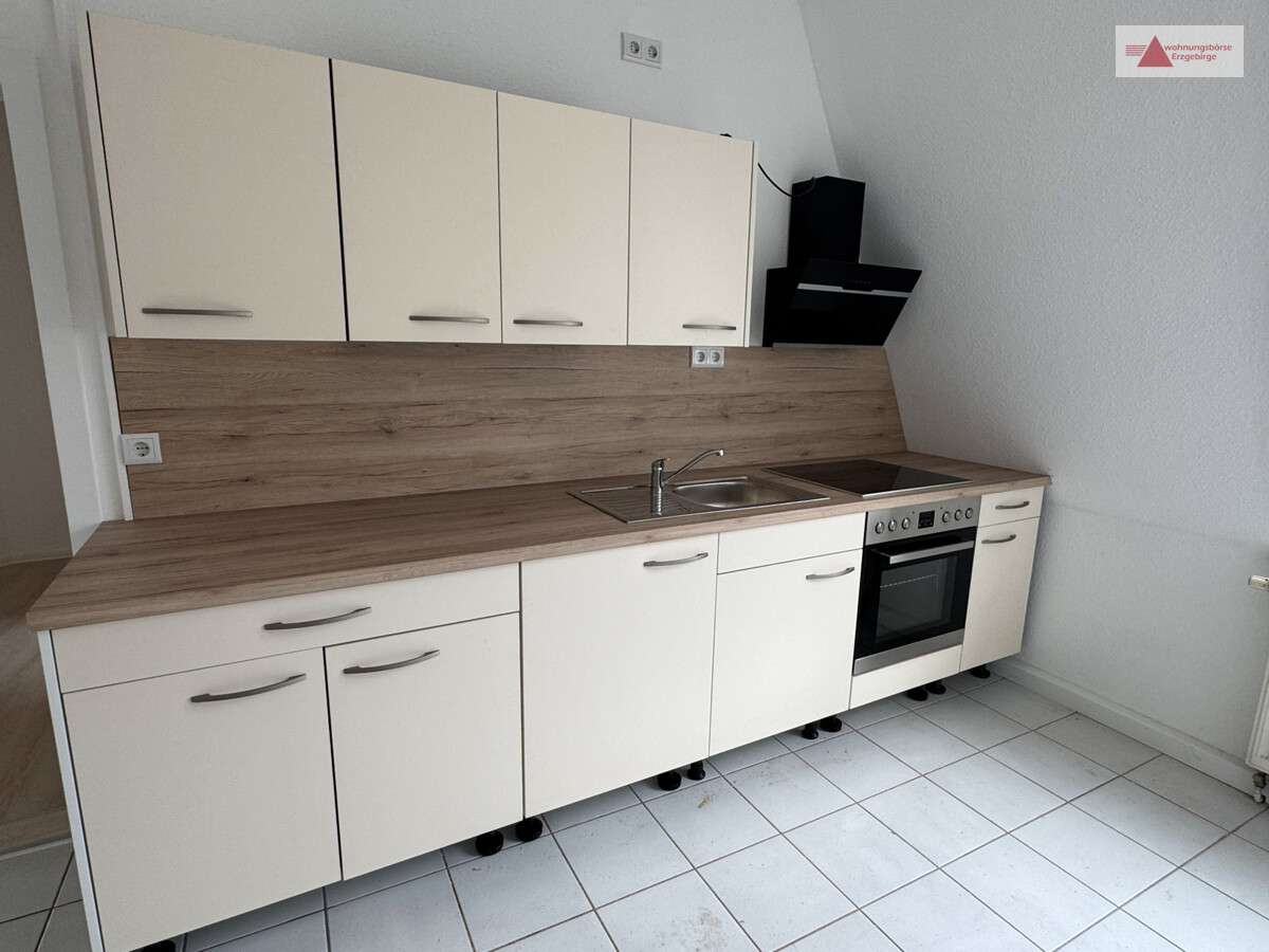Thumbnail-Wohnung zum Mieten in Aue-Bad Schlema 378,00 € 63.85 m²