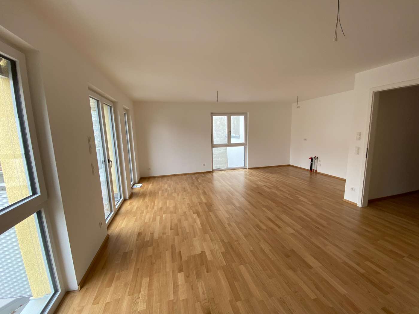 Thumbnail-Wohnung zum Mieten in Landshut 1.500,00 € 121.43 m²