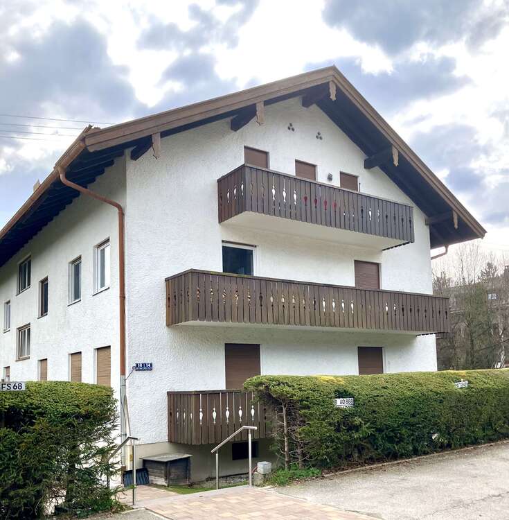 Thumbnail-Wohnung zum Kaufen in Bad Wiessee 196.000,00 € 30 m²