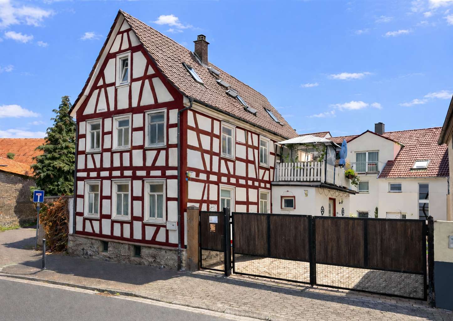 Thumbnail-Haus zum Kaufen in Bad Vilbel 1.569.000,00 € 389 m²