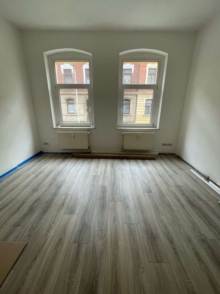 Thumbnail-Wohnung zum Mieten in Zwickau 170,00 € 33.7 m²