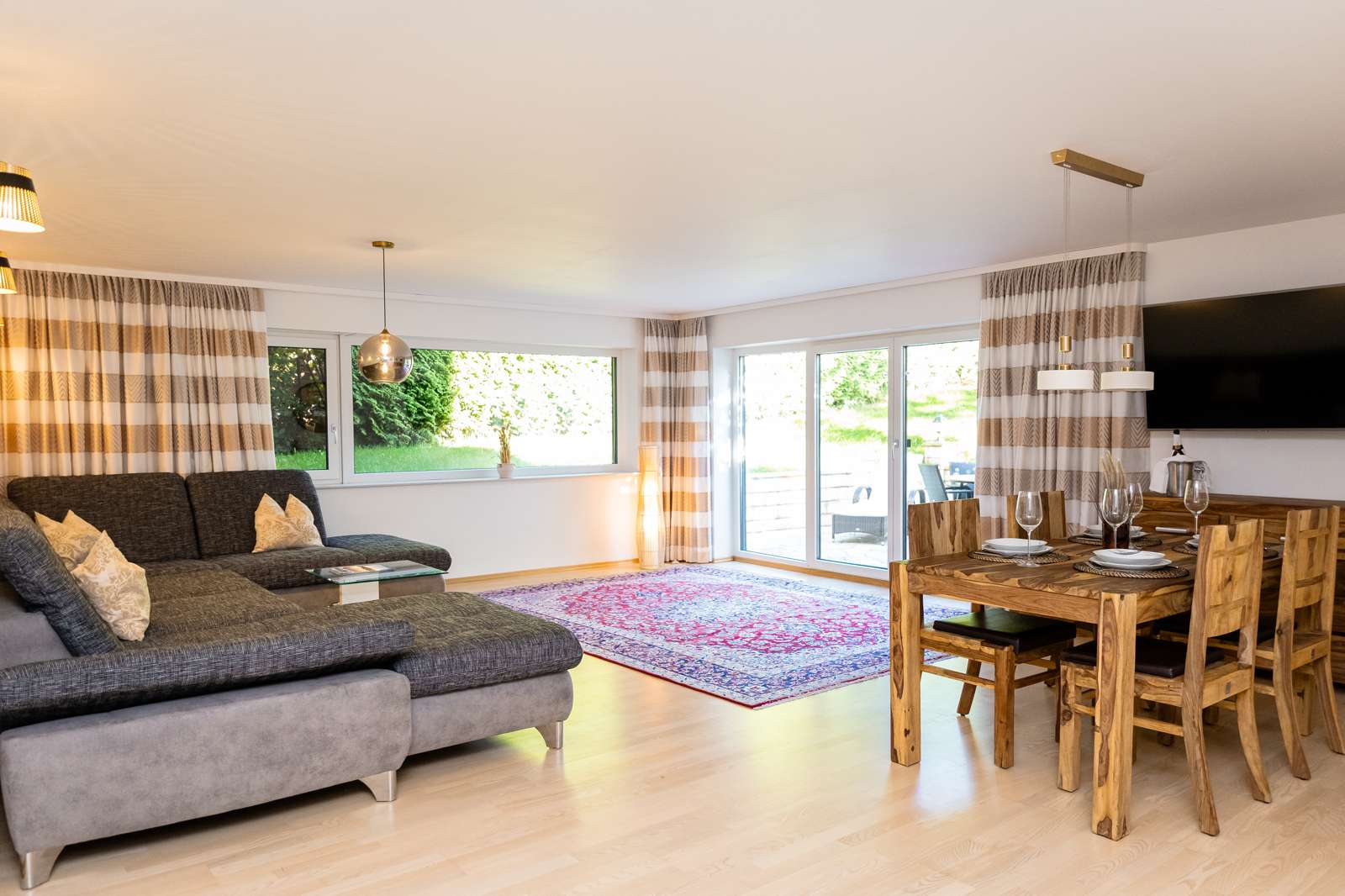 Thumbnail-Wohnung zum Mieten in Murnau am Staffelsee 1.600,00 € 102 m²