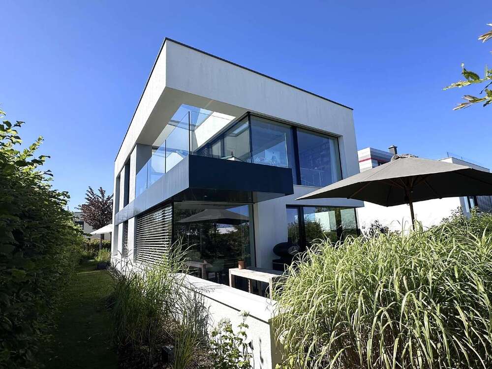 Thumbnail-Haus zum Kaufen in Zwenkau 980.000,00 € 173 m²