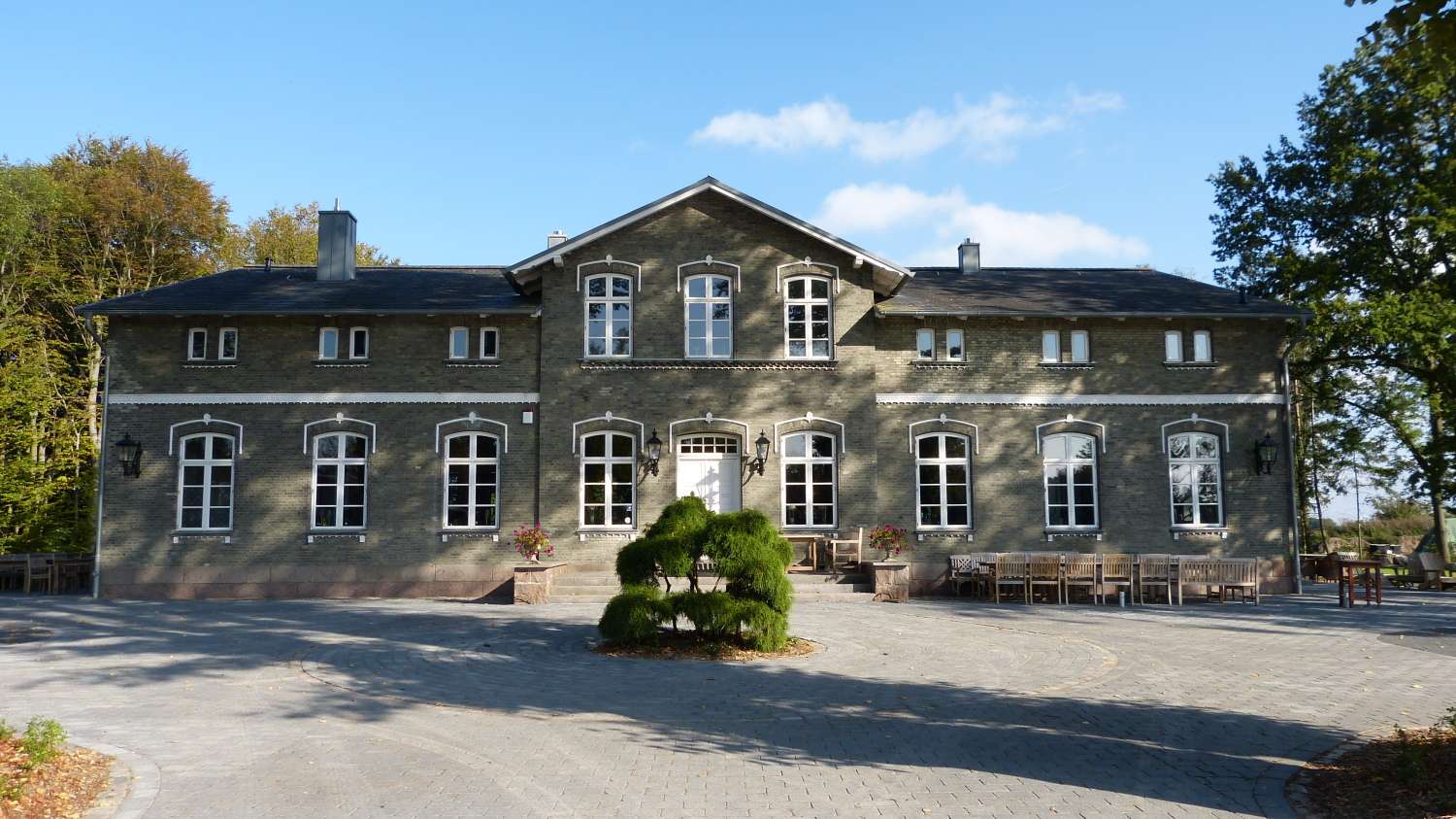 Thumbnail-Haus zum Kaufen in Ratekau 5.900.000,00 € 910 m²