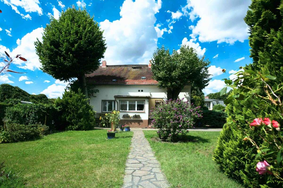 Thumbnail-Haus zum Kaufen in Jüterbog - Kloster Zinna 250.000,00 € 170 m²