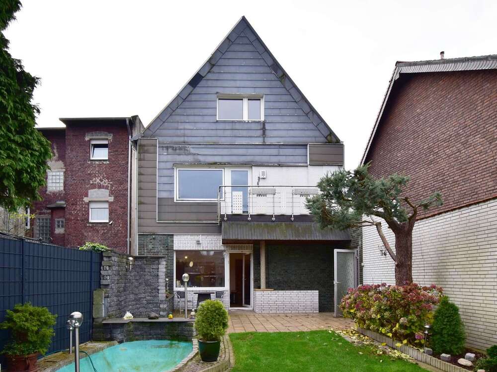 Thumbnail-Haus zum Kaufen in Oberhausen 349.000,00 € 262.43 m²