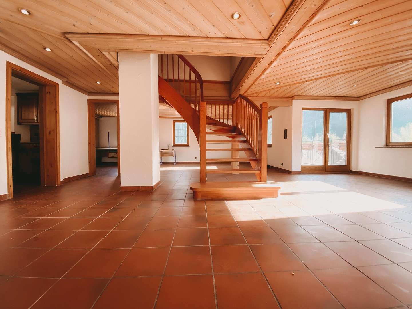 Thumbnail-Wohnung zum Mieten in Bad Liebenzell 1.270,00 € 141.82 m²