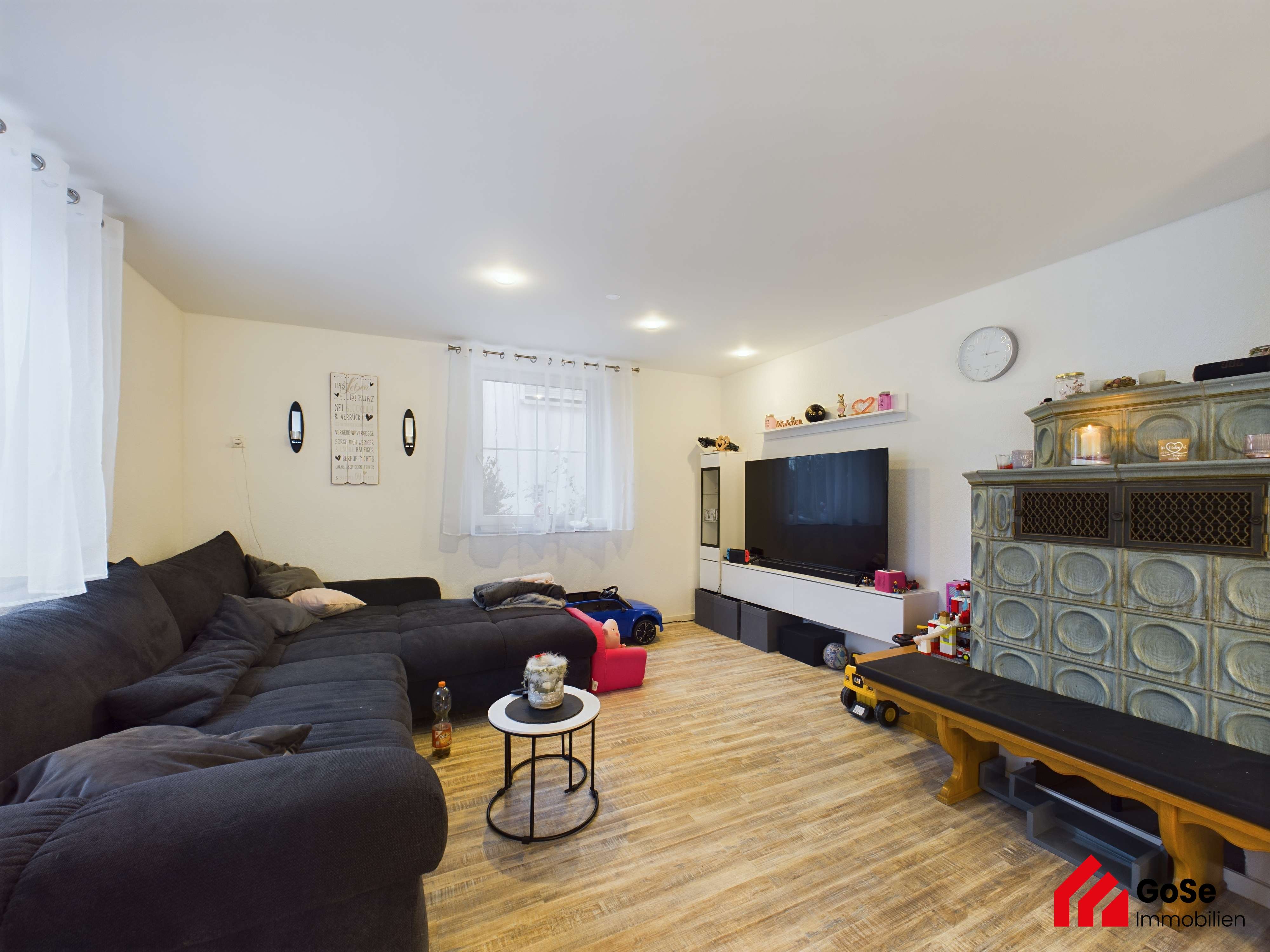 Thumbnail-Haus zum Mieten in Langenbrettach 1.650,00 € 158 m²