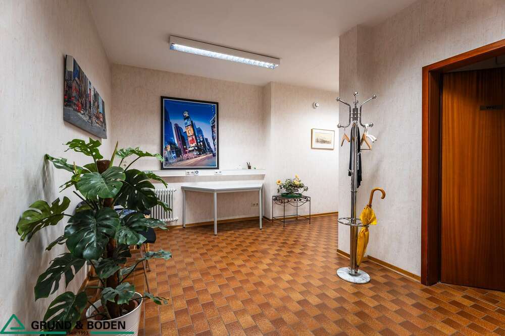 Thumbnail-Büro in Göppingen 1.000,00 € 114 m²
