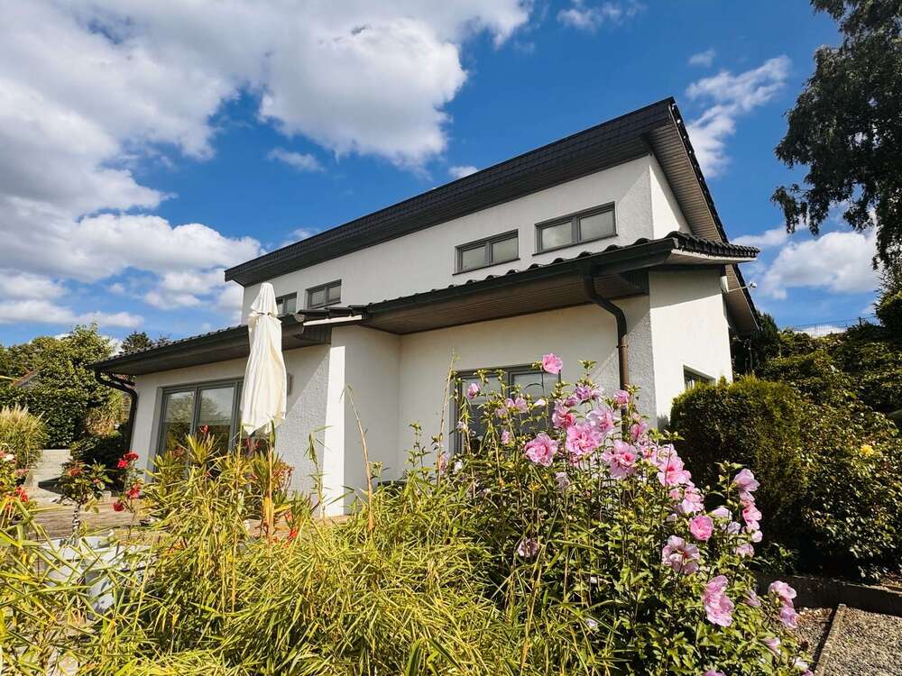 Thumbnail-Haus zum Kaufen in Raben Steinfeld 805.000,00 € 181.17 m²