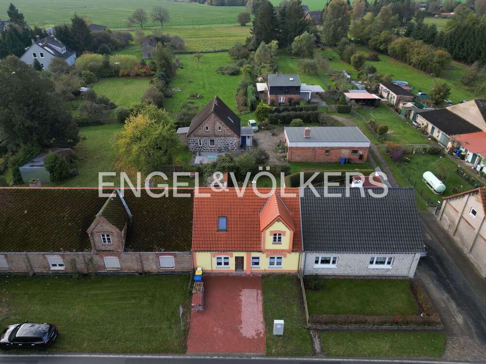 Thumbnail-Haus zum Kaufen in Deyelsdorf 129.000,00 € 130 m²