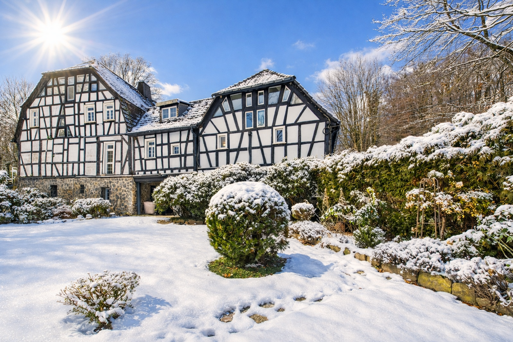 Thumbnail-Wohnung zum Mieten in Wiesbaden 2.900,00 € 90 m²