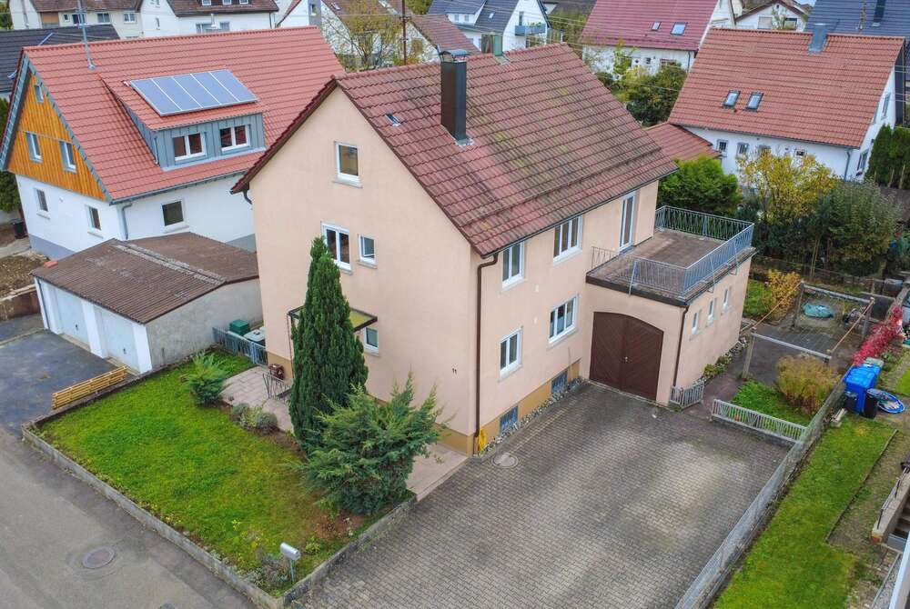 Thumbnail-Haus zum Kaufen in Schwäbisch Gmünd - Hussenhofen 419.000,00 € 192 m²