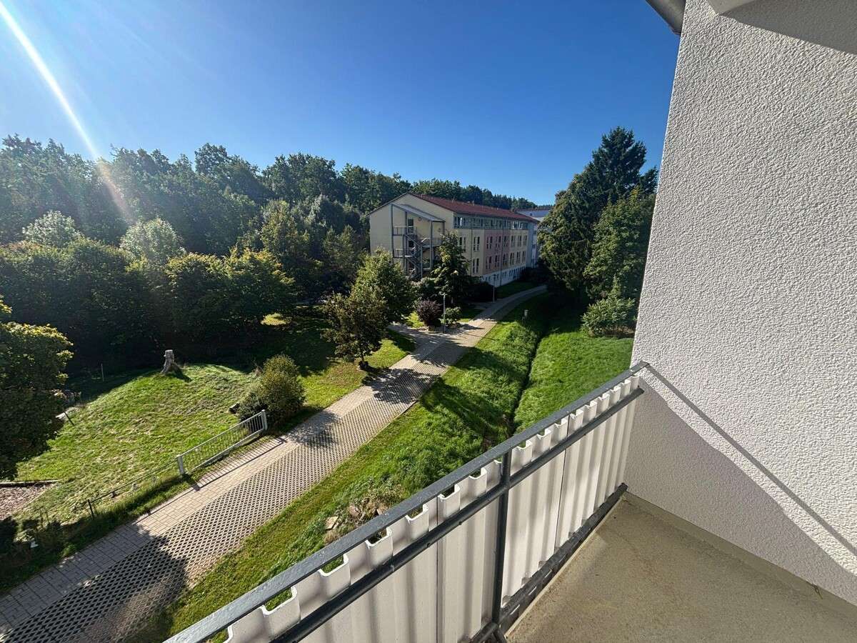 Thumbnail-Wohnung zum Mieten in Eschenbach in der Oberpfalz 857,50 € 85.87 m²