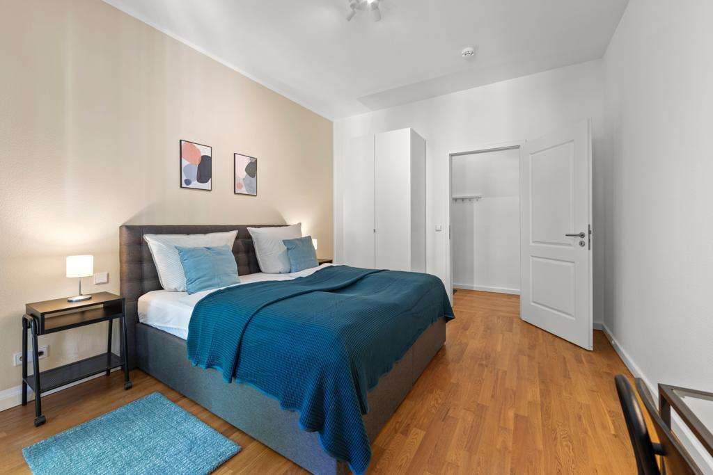 Thumbnail-Wohnung zum Mieten in Berlin 2.400,00 € 95 m²