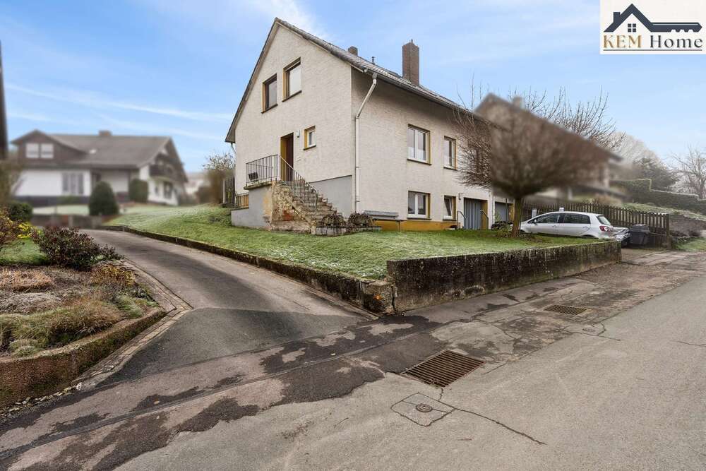 Thumbnail-Haus zum Kaufen in Schieder-Schwalenberg 195.000,00 € 150 m²