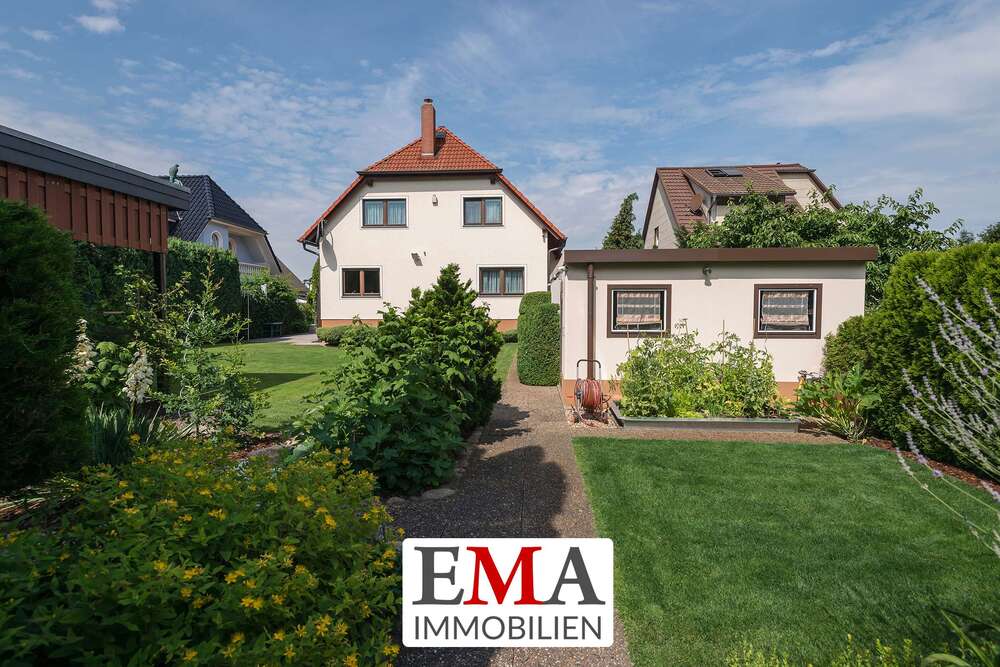 Thumbnail-Haus zum Kaufen in Falkensee 995.000,00 € 376 m²