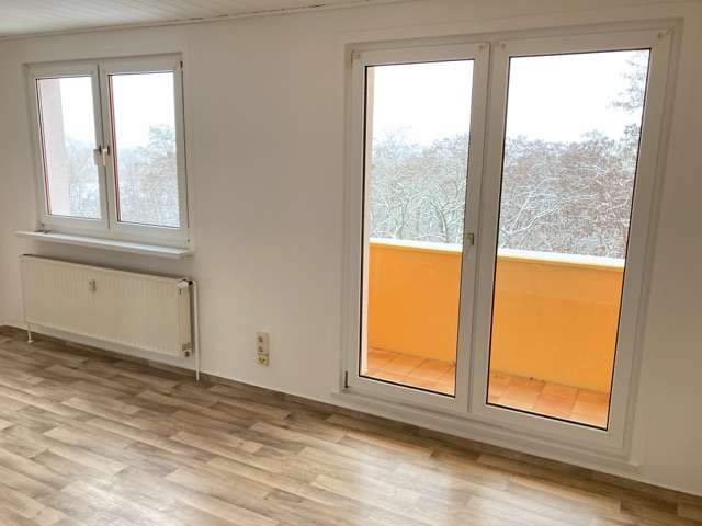 Thumbnail-Wohnung zum Mieten in Bitterfeld-Wolfen 337,00 € 57 m²