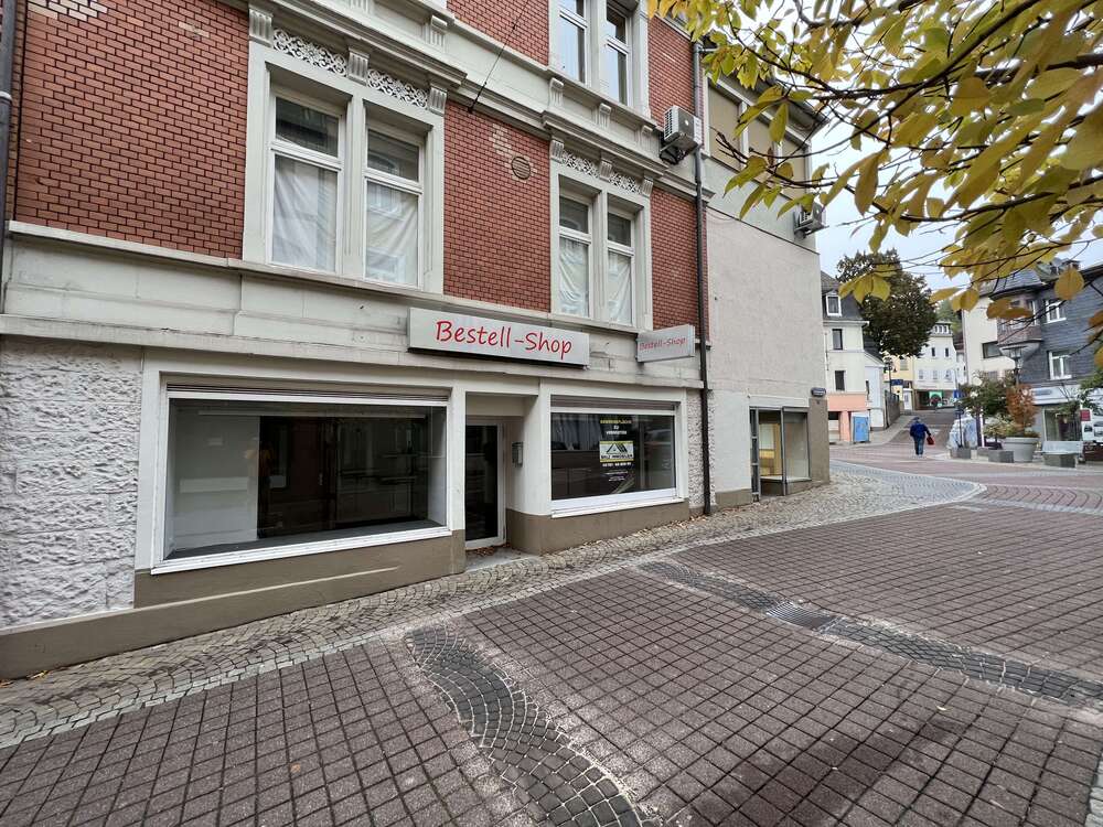 Thumbnail-Einzelhandel in Idar-Oberstein 360,00 € 40 m²