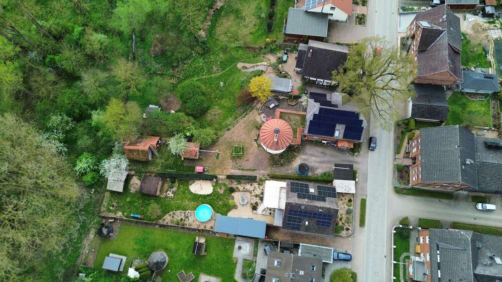 Thumbnail-Haus zum Kaufen in Hameln 350.000,00 € 200 m²