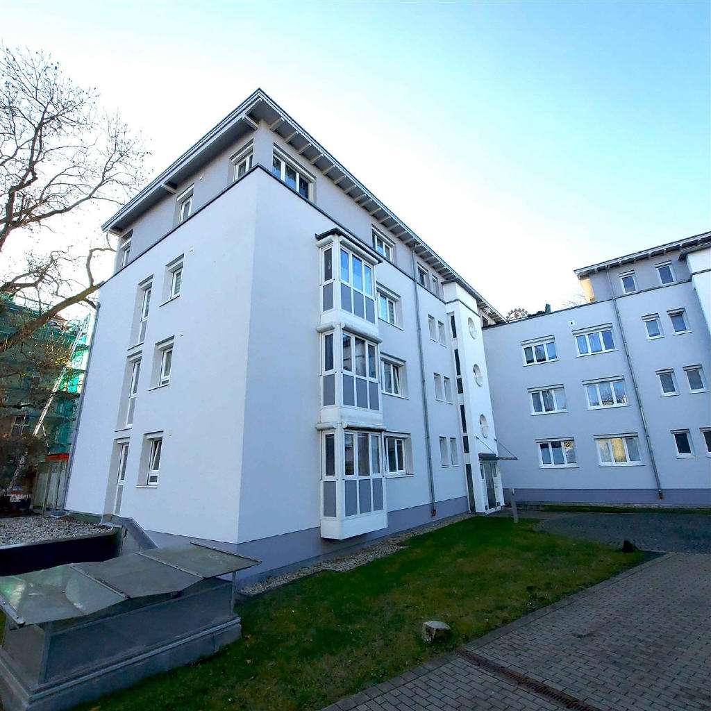 Thumbnail-Wohnung zum Kaufen in Pirna 115.000,00 € 72 m²