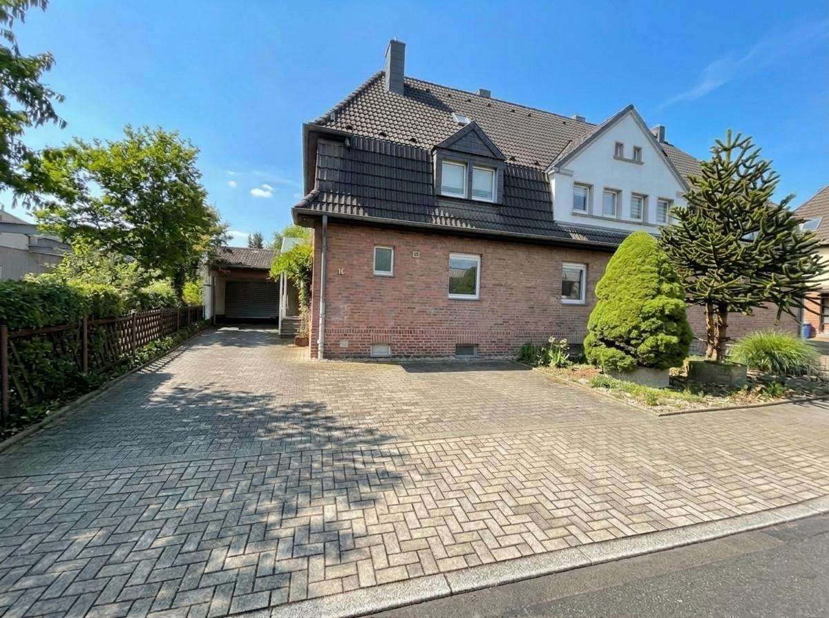 Thumbnail-Haus zum Kaufen in Hilden 690.000,00 € 153 m²